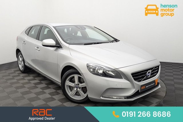 View our VOLVO V40