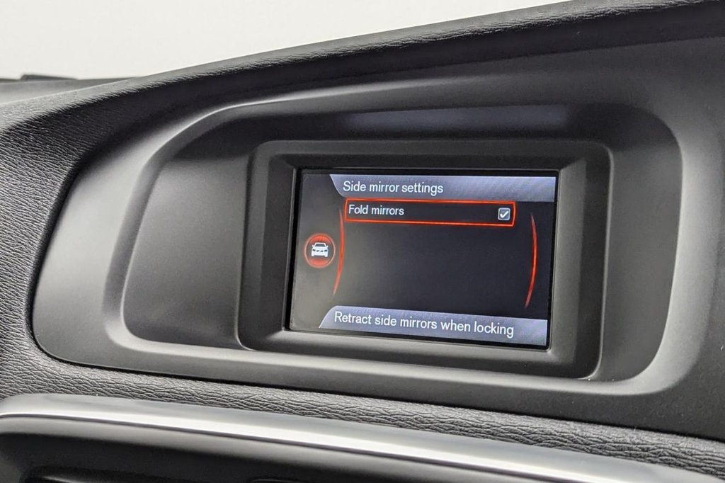 USED 2015 65 VOLVO V40 1.5 T2 SE Hatchback 5dr Petrol Auto Euro 6 (s/s) (122 ps) DAB Cruise Control