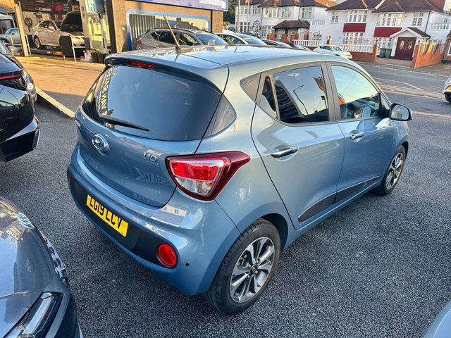 View our HYUNDAI I10