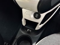 USED 2016 16 FORD KA 1.2 Zetec White Edition Hatchback 3dr Petrol Manual Euro 6 (s/s) (69 ps) BLACK ALLOYS+ B/TOOTH+PRIVACY