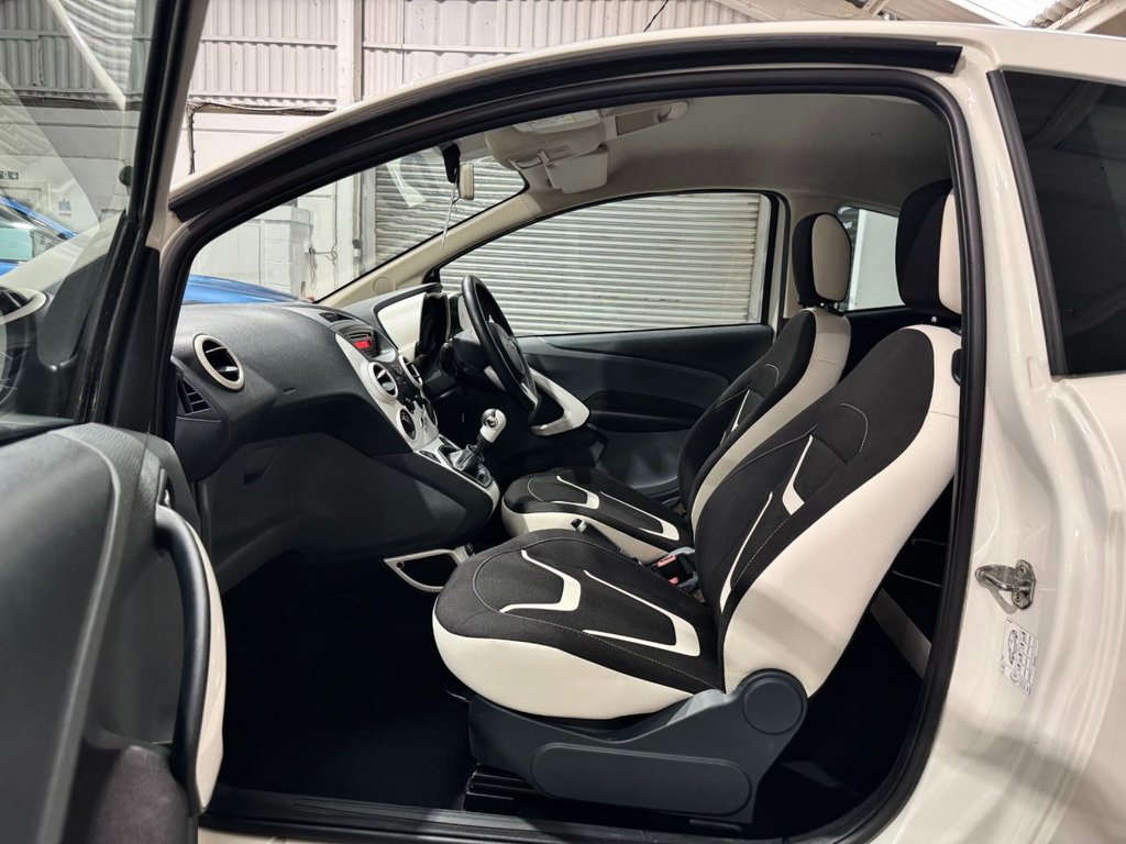 USED 2016 16 FORD KA 1.2 Zetec White Edition Hatchback 3dr Petrol Manual Euro 6 (s/s) (69 ps) BLACK ALLOYS+ B/TOOTH+PRIVACY
