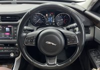 USED 2016 16 JAGUAR XF 2.0d Portfolio Saloon 4dr Diesel Auto Euro 6 (s/s) (180 ps) 