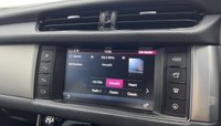 USED 2016 16 JAGUAR XF 2.0d Portfolio Saloon 4dr Diesel Auto Euro 6 (s/s) (180 ps) 
