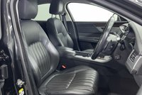 USED 2016 16 JAGUAR XF 2.0d Portfolio Saloon 4dr Diesel Auto Euro 6 (s/s) (180 ps) 