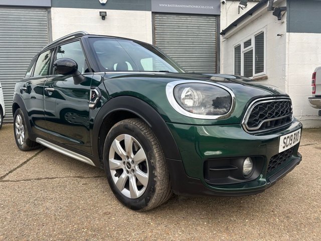 View our MINI COUNTRYMAN
