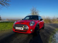 USED 2020 70 MINI Electric Hatch 32.6kWh Level 2 Hatchback 3dr Electric Auto (184 ps) 