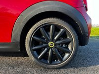 USED 2020 70 MINI Electric Hatch 32.6kWh Level 2 Hatchback 3dr Electric Auto (184 ps) 