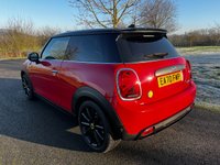 USED 2020 70 MINI Electric Hatch 32.6kWh Level 2 Hatchback 3dr Electric Auto (184 ps) 