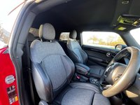 USED 2020 70 MINI Electric Hatch 32.6kWh Level 2 Hatchback 3dr Electric Auto (184 ps) 