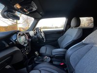 USED 2020 70 MINI Electric Hatch 32.6kWh Level 2 Hatchback 3dr Electric Auto (184 ps) 