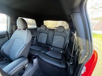 USED 2020 70 MINI Electric Hatch 32.6kWh Level 2 Hatchback 3dr Electric Auto (184 ps) 