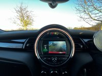 USED 2020 70 MINI Electric Hatch 32.6kWh Level 2 Hatchback 3dr Electric Auto (184 ps) 