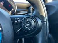 USED 2020 70 MINI Electric Hatch 32.6kWh Level 2 Hatchback 3dr Electric Auto (184 ps) 