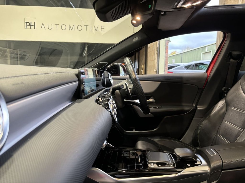USED 2019 P MERCEDES-BENZ A-CLASS 2.0 A35 AMG (Premium Plus) Hatchback 5dr Petrol SpdS DCT 4MATIC Euro 6 (s/s) (306 ps) AERO KIT|PAN ROOF|2YR WARRANTY