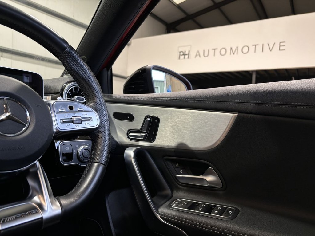 USED 2019 P MERCEDES-BENZ A-CLASS 2.0 A35 AMG (Premium Plus) Hatchback 5dr Petrol SpdS DCT 4MATIC Euro 6 (s/s) (306 ps) AERO KIT|PAN ROOF|2YR WARRANTY