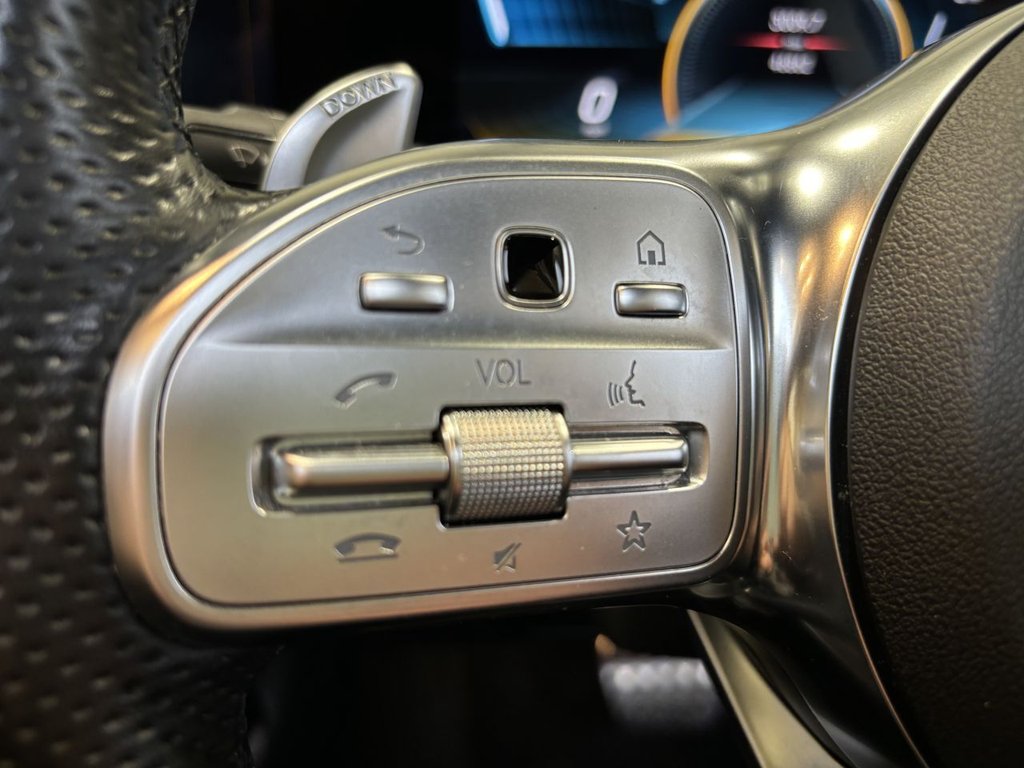 USED 2019 P MERCEDES-BENZ A-CLASS 2.0 A35 AMG (Premium Plus) Hatchback 5dr Petrol SpdS DCT 4MATIC Euro 6 (s/s) (306 ps) AERO KIT|PAN ROOF|2YR WARRANTY