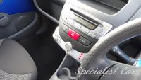 USED 2010 59 TOYOTA AYGO 1.0 VVT-i Blue Hatchback 5dr Petrol MultiMode Euro 4 (67 bhp) 