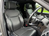 USED 2017 67 LAND ROVER DISCOVERY 3.0 TD V6 HSE Luxury SUV 5dr Diesel Auto 4WD Euro 6 (s/s) (258 ps) PAN ROOF-360 CAMERAS-APPLE CARPLAY