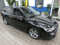 USED 2021 21 VOLKSWAGEN GOLF 1.5 eTSI MHEV R-Line Estate 5dr Petrol Hybrid DSG Euro 6 (s/s) (150 ps) STUNNING EXAMPLE SAT NAV PART LEATHER PARKING SENSORS 1 OWNER EXCELLENT SERVICE HISTORY WARRANTY