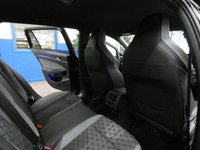 USED 2021 21 VOLKSWAGEN GOLF 1.5 eTSI MHEV R-Line Estate 5dr Petrol Hybrid DSG Euro 6 (s/s) (150 ps) STUNNING EXAMPLE SAT NAV PART LEATHER PARKING SENSORS 1 OWNER EXCELLENT SERVICE HISTORY WARRANTY