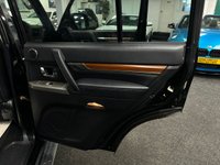 USED 2011 61 MITSUBISHI SHOGUN 3.2 DI-DC SG3 SUV 5dr Diesel Auto 4WD Euro 5 LWB (197 ps) 