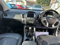 USED 2015 15 HYUNDAI IX35 2.0 CRDi Premium SUV 5dr Diesel Manual 4WD Euro 5 (134 bhp) 