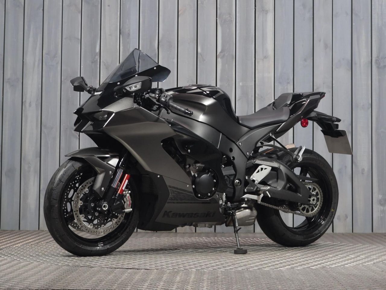 2022 KAWASAKI NINJA ZX-10R BLACK with 1170 miles - Used