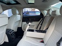 USED 2016 16 JAGUAR XJ 3.0d V6 Portfolio Saloon 4dr Diesel Auto Euro 6 (s/s) (300 ps) 
