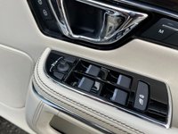 USED 2016 16 JAGUAR XJ 3.0d V6 Portfolio Saloon 4dr Diesel Auto Euro 6 (s/s) (300 ps) 