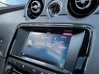 USED 2016 16 JAGUAR XJ 3.0d V6 Portfolio Saloon 4dr Diesel Auto Euro 6 (s/s) (300 ps) 