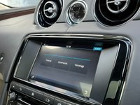 USED 2016 16 JAGUAR XJ 3.0d V6 Portfolio Saloon 4dr Diesel Auto Euro 6 (s/s) (300 ps) 