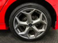 USED 2017 67 FORD FOCUS 2.0T EcoBoost ST-2 Hatchback 5dr Petrol Manual Euro 6 (s/s) (250 ps) UK DELIVERY FLAT FEE &pound;175 (SUBJECT TO DEAL) *OVER 100 IMAGES ON OUR WEBSITE*BESPOKE FINANCE ARRANGED*PART EXCHANGE WELCOME*ALL VEHICLES HPI CLEAR