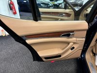 USED 2013 63 PORSCHE PANAMERA 3.0D V6 Hatchback 5dr Diesel TiptronicS Euro 5 (s/s) (250 ps) UK DELIVERY FLAT FEE &pound;175 (SUBJECT TO DEAL) *OVER 100 IMAGES ON OUR WEBSITE*BESPOKE FINANCE ARRANGED*PART EXCHANGE WELCOME*ALL VEHICLES HPI CLEAR