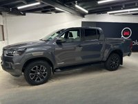 USED 2023 23 TOYOTA HILUX 2.8 D-4D Invincible X Pickup Double Cab 4dr Diesel Auto 4WD Euro 6 (s/s) (204 ps) FANTASTIC CONDITION-TOYOTA WARRANTY