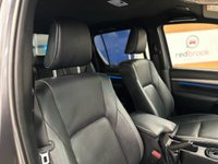 USED 2023 23 TOYOTA HILUX 2.8 D-4D Invincible X Pickup Double Cab 4dr Diesel Auto 4WD Euro 6 (s/s) (204 ps) FANTASTIC CONDITION-TOYOTA WARRANTY