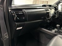 USED 2023 23 TOYOTA HILUX 2.8 D-4D Invincible X Pickup Double Cab 4dr Diesel Auto 4WD Euro 6 (s/s) (204 ps) FANTASTIC CONDITION-TOYOTA WARRANTY