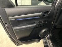 USED 2023 23 TOYOTA HILUX 2.8 D-4D Invincible X Pickup Double Cab 4dr Diesel Auto 4WD Euro 6 (s/s) (204 ps) FANTASTIC CONDITION-TOYOTA WARRANTY