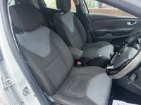 USED 2015 65 RENAULT CLIO 1.5 dCi Dynamique S Nav Hatchback 5dr Diesel Manual Euro 6 (s/s) (90 ps) FRESH MOT, JUST BEEN SERVICED!