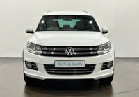 USED 2014 64 VOLKSWAGEN TIGUAN 2.0 TDI BlueMotion Tech R-Line SUV 5dr Diesel Manual 4WD Euro 5 (s/s) (Nav) (140 ps) 2.0 Tiquan R - Line 4MOTION 4WD  Navigation, Park Sensors Front / Rear, Two Tone R - Line Interior Complete Service Record