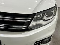 USED 2014 64 VOLKSWAGEN TIGUAN 2.0 TDI BlueMotion Tech R-Line SUV 5dr Diesel Manual 4WD Euro 5 (s/s) (Nav) (140 ps) 2.0 Tiquan R - Line 4MOTION 4WD  Navigation, Park Sensors Front / Rear, Two Tone R - Line Interior Complete Service Record