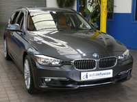 USED 2013 13 BMW 3 SERIES 2.0 320i Luxury Touring 5dr Petrol Auto xDrive Euro 6 (s/s) (184 ps) STUNNING EXAMPLE PROFESSIONAL SAT NAV HEATED LEATHER ELECTRIC MEMORY SEATS CRUISE CONTROL PARKING SENSORS 2 OWNERS SERVICE HISTORY