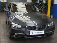 USED 2013 13 BMW 3 SERIES 2.0 320i Luxury Touring 5dr Petrol Auto xDrive Euro 6 (s/s) (184 ps) STUNNING EXAMPLE PROFESSIONAL SAT NAV HEATED LEATHER ELECTRIC MEMORY SEATS CRUISE CONTROL PARKING SENSORS 2 OWNERS SERVICE HISTORY