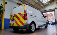 USED 2020 70 VAUXHALL VIVARO-E 3100 75kWh Dynamic Panel Van 5dr Electric Auto L1 H1 (136 ps) 3 SEAT APP SAT NAV REAR CAMERA CRUISE CONTROL PARKING SENSORS 2 OWNER GENUINE LOW MILES WE CAN REMOVE SHELVING RACKING LIGHTING LIVERY/GRAPHICS UPON REQUEST