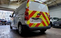 USED 2020 70 VAUXHALL VIVARO-E 3100 75kWh Dynamic Panel Van 5dr Electric Auto L1 H1 (136 ps) 3 SEAT APP SAT NAV REAR CAMERA CRUISE CONTROL PARKING SENSORS 2 OWNER GENUINE LOW MILES WE CAN REMOVE SHELVING RACKING LIGHTING LIVERY/GRAPHICS UPON REQUEST