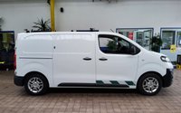 USED 2020 70 VAUXHALL VIVARO-E 3100 75kWh Dynamic Panel Van 5dr Electric Auto L1 H1 (136 ps) 3 SEAT APP SAT NAV REAR CAMERA CRUISE CONTROL PARKING SENSORS 2 OWNER GENUINE LOW MILES WE CAN REMOVE SHELVING RACKING LIGHTING LIVERY/GRAPHICS UPON REQUEST