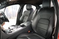 USED 2019 19 JAGUAR XE 2.0i GPF R-Sport Saloon 4dr Petrol Auto Euro 6 (s/s) (200 ps) ONLY COVERED 23,000 MILES WITH HIGH SPEC INCLUDING APPLE CAR PLAY