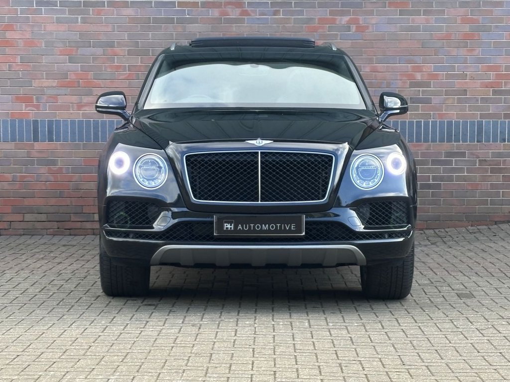 USED 2018 18 BENTLEY BENTAYGA 4.0d V8 SUV 5dr Diesel Auto 4WD Euro 6 (s/s) (435 ps) BENTLEY WARRANTY NOVEMBER 2025