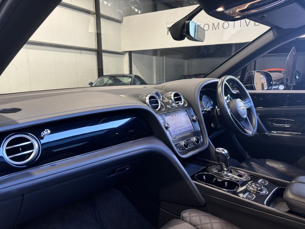 USED 2018 18 BENTLEY BENTAYGA 4.0d V8 SUV 5dr Diesel Auto 4WD Euro 6 (s/s) (435 ps) BENTLEY WARRANTY NOVEMBER 2025
