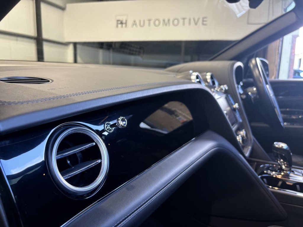 USED 2018 18 BENTLEY BENTAYGA 4.0d V8 SUV 5dr Diesel Auto 4WD Euro 6 (s/s) (435 ps) BENTLEY WARRANTY NOVEMBER 2025