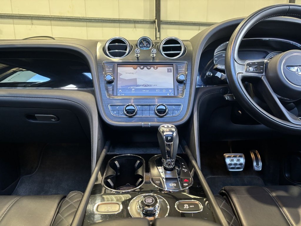 USED 2018 18 BENTLEY BENTAYGA 4.0d V8 SUV 5dr Diesel Auto 4WD Euro 6 (s/s) (435 ps) BENTLEY WARRANTY NOVEMBER 2025